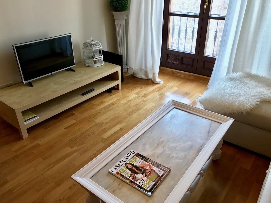 Apartamento Plaza Mayor Διαμέρισμα Θαμόρα Εξωτερικό φωτογραφία