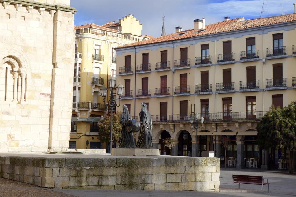 Apartamento Plaza Mayor Διαμέρισμα Θαμόρα Εξωτερικό φωτογραφία